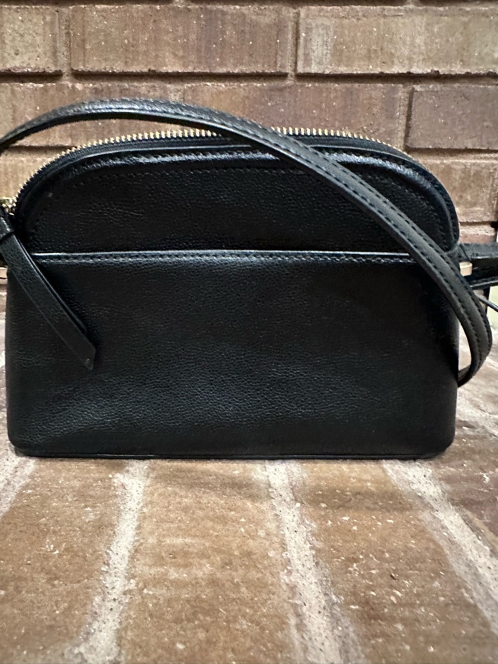 Kate Spade Black Dome Crossbody Purse - Excellent Condition - Sleek Minimalist - Picture 7 of 10